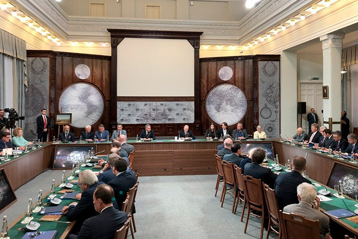 Заседание попечительского совета Русского географического общества в Санкт-Петербурге